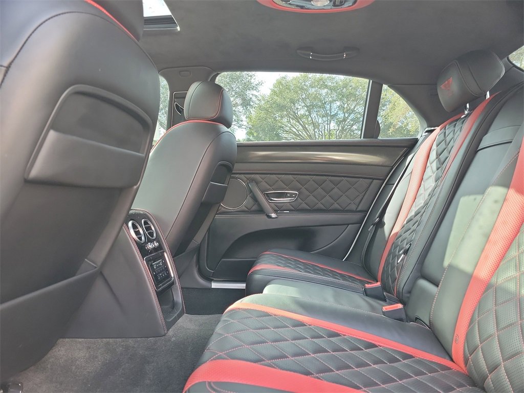 Used 2018 Bentley Flying Spur S V8 image 11