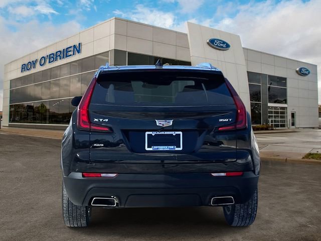 Used 2022 Cadillac XT4 Luxury w/ Cold Weather Package image 4