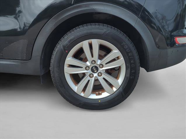 Used 2017 Kia Sportage LX w/ LX Popular Package image 6