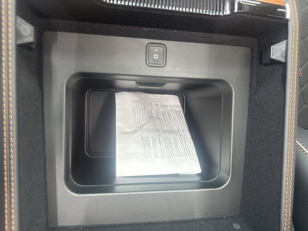 New 2025 Jeep Grand Wagoneer Series III w/ HD Trailer Tow Package image 25