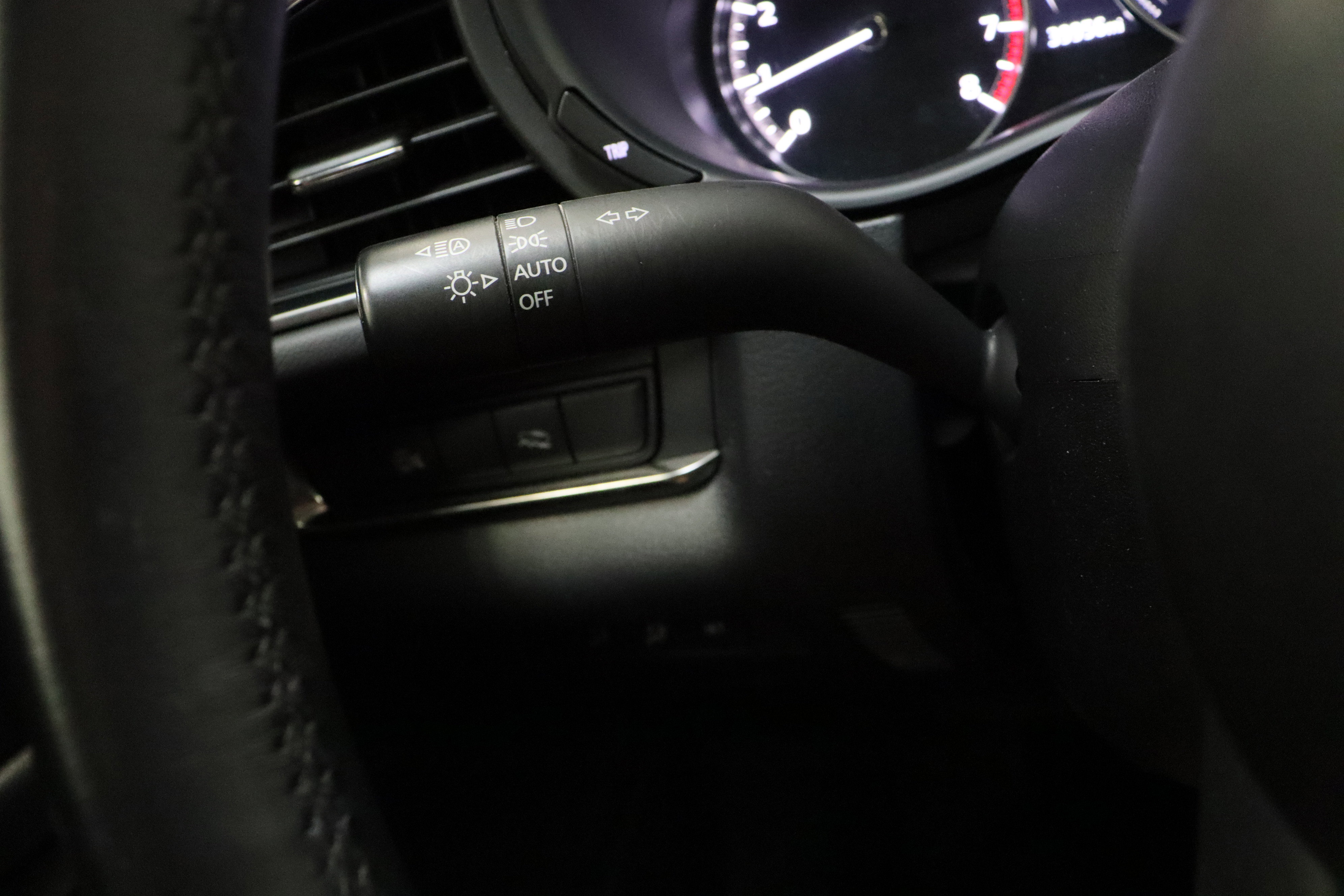Used 2025 MAZDA CX-30 AWD 2.5 S w/ Preferred Package image 27