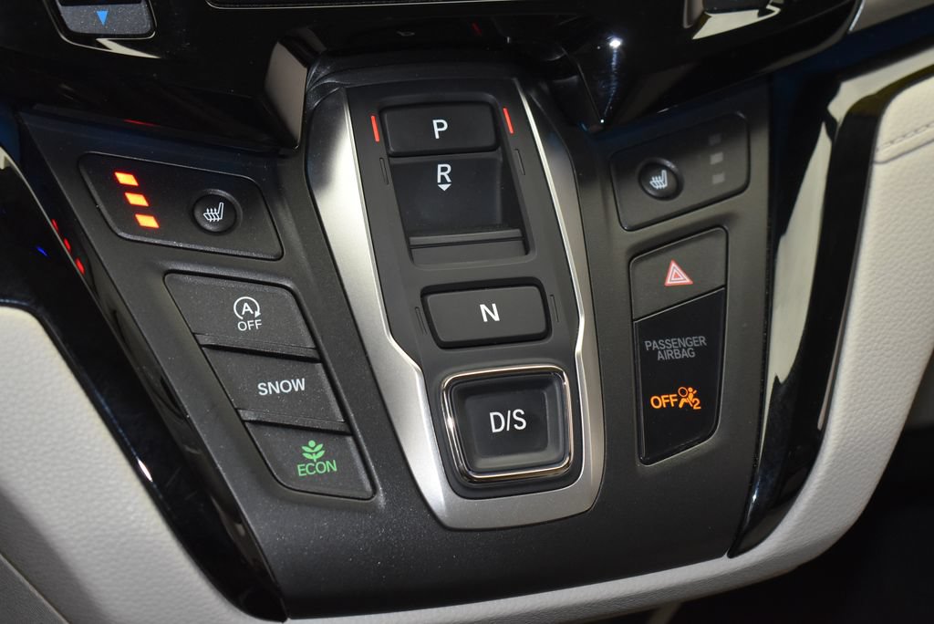 Used 2025 Honda Odyssey Touring image 23