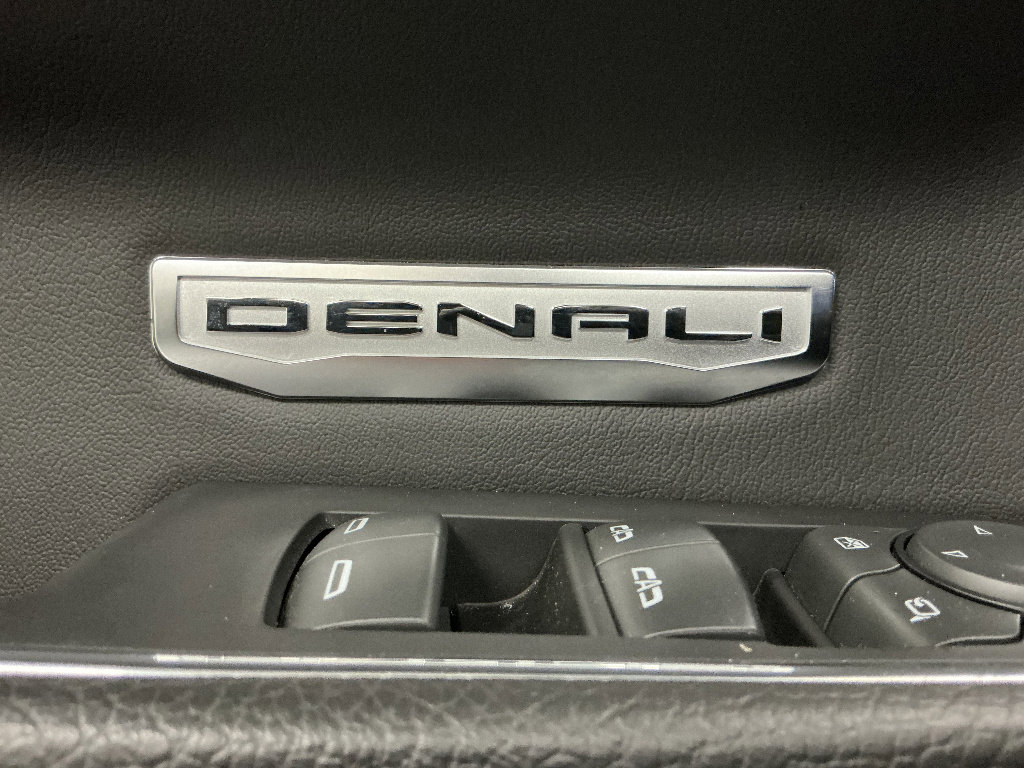 Used 2023 GMC Sierra 1500 Denali AWD/4WD image 18
