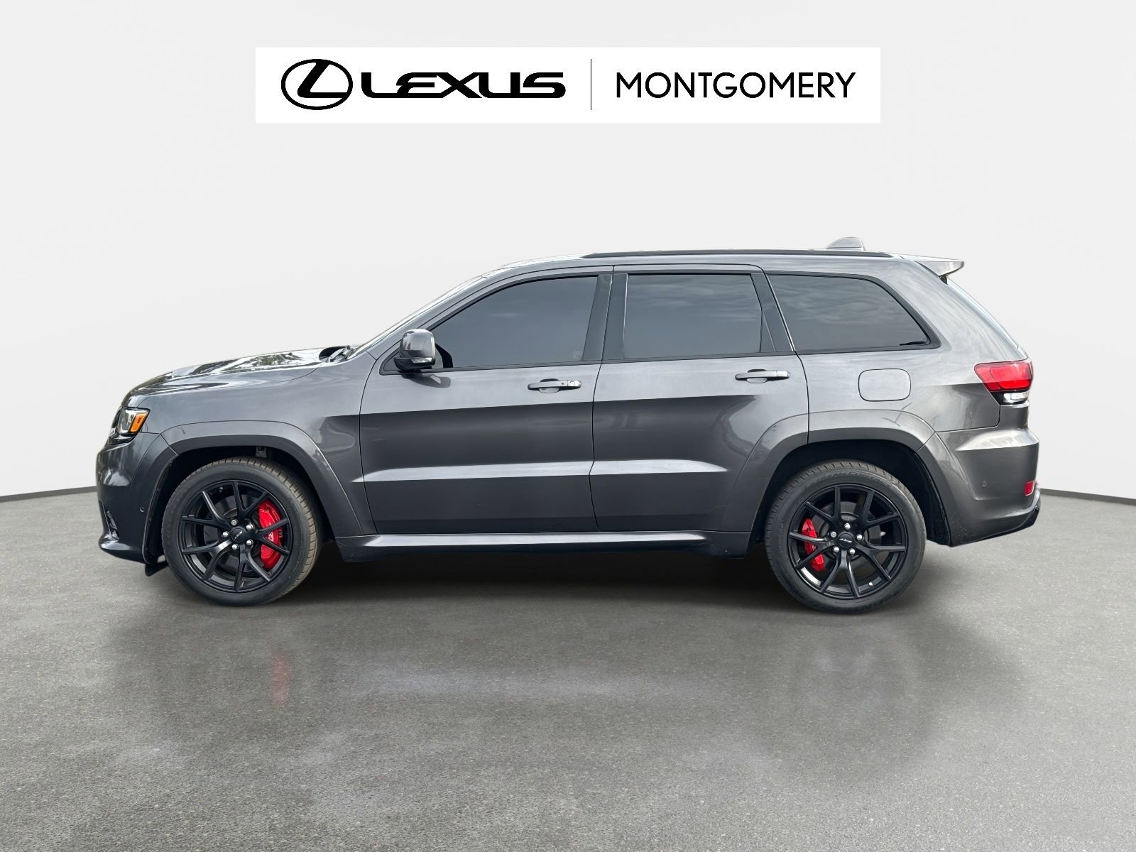 Used 2021 Jeep Grand Cherokee SRT image 7