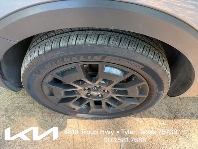 Used 2022 Kia Telluride SX w/ SX Prestige Package AWD/4WD image 4
