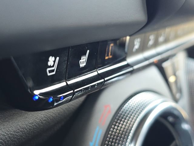 Used 2023 Chevrolet Camaro SS RWD image 30
