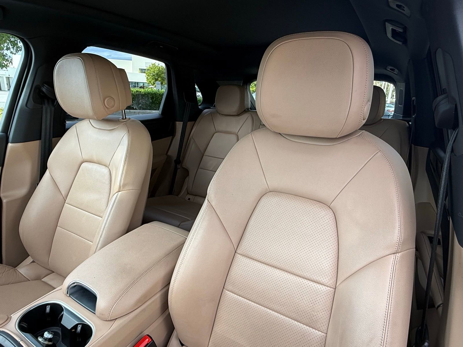 Used 2023 Porsche Cayenne image 22