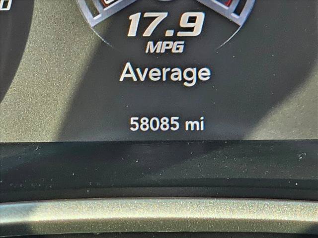 Used 2016 Dodge Challenger SRT RWD image 19