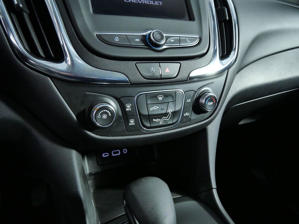 Used 2022 Chevrolet Equinox LT AWD/4WD image 19