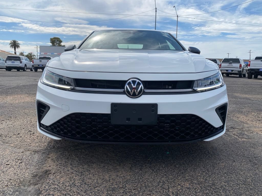 Used 2025 Volkswagen Jetta Sport FWD image 13