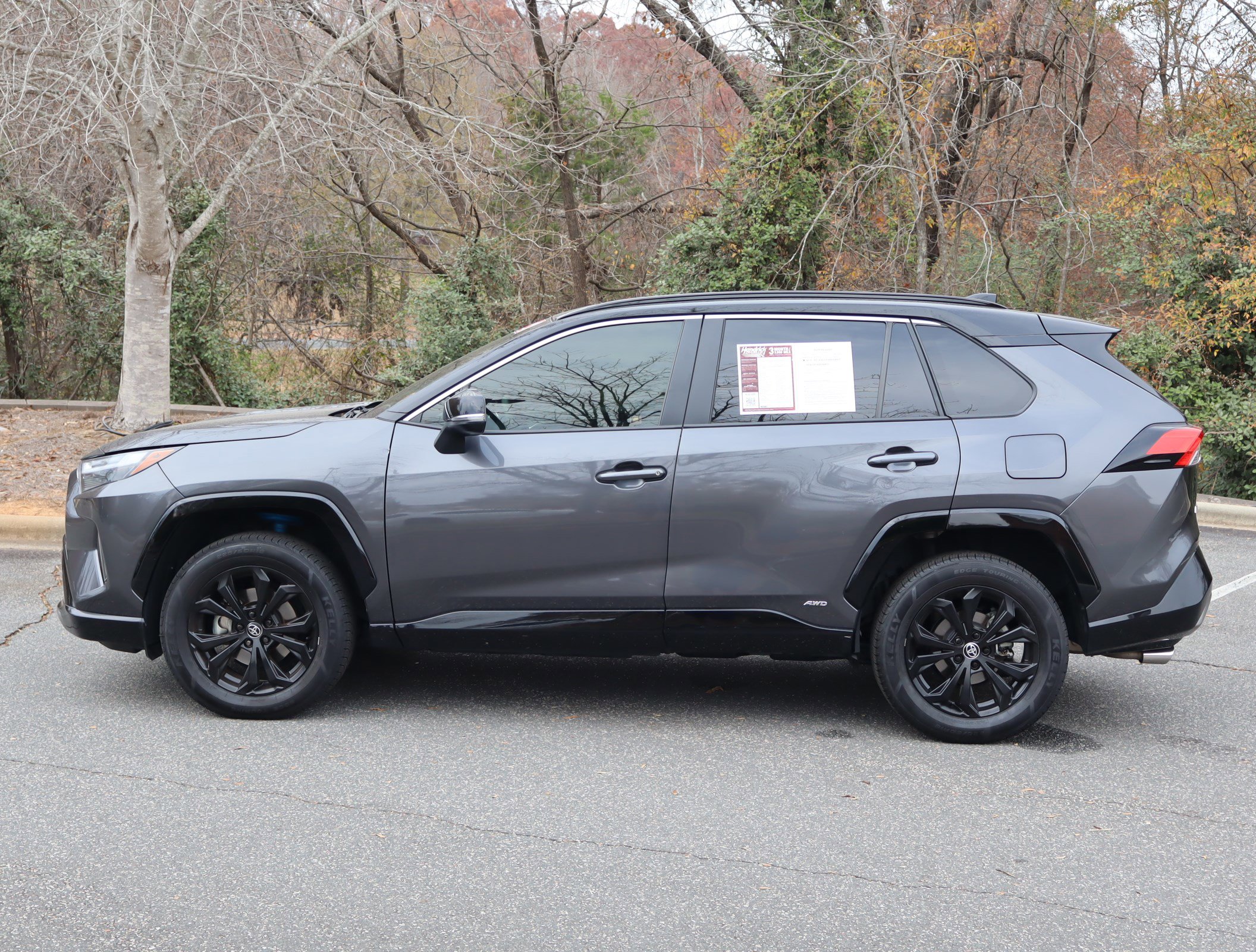 Used 2023 Toyota RAV4 XSE image 6