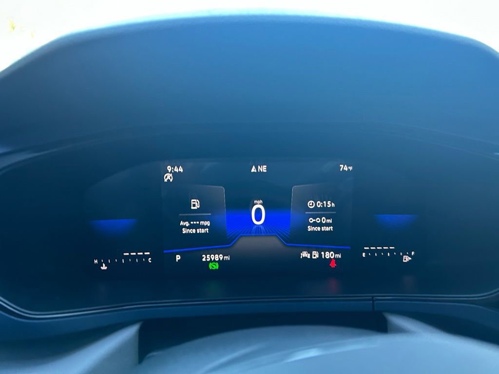 Certified 2023 Volkswagen Taos SE image 24