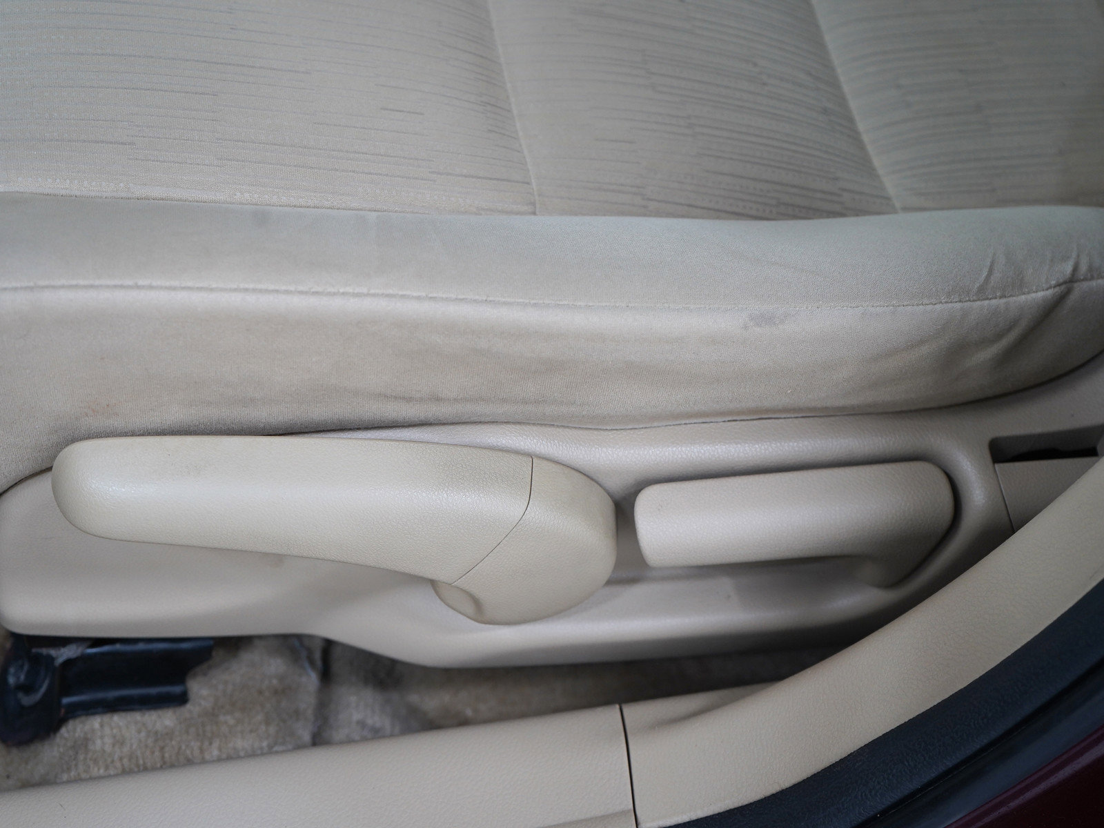 Used 2012 Honda Accord LX image 19