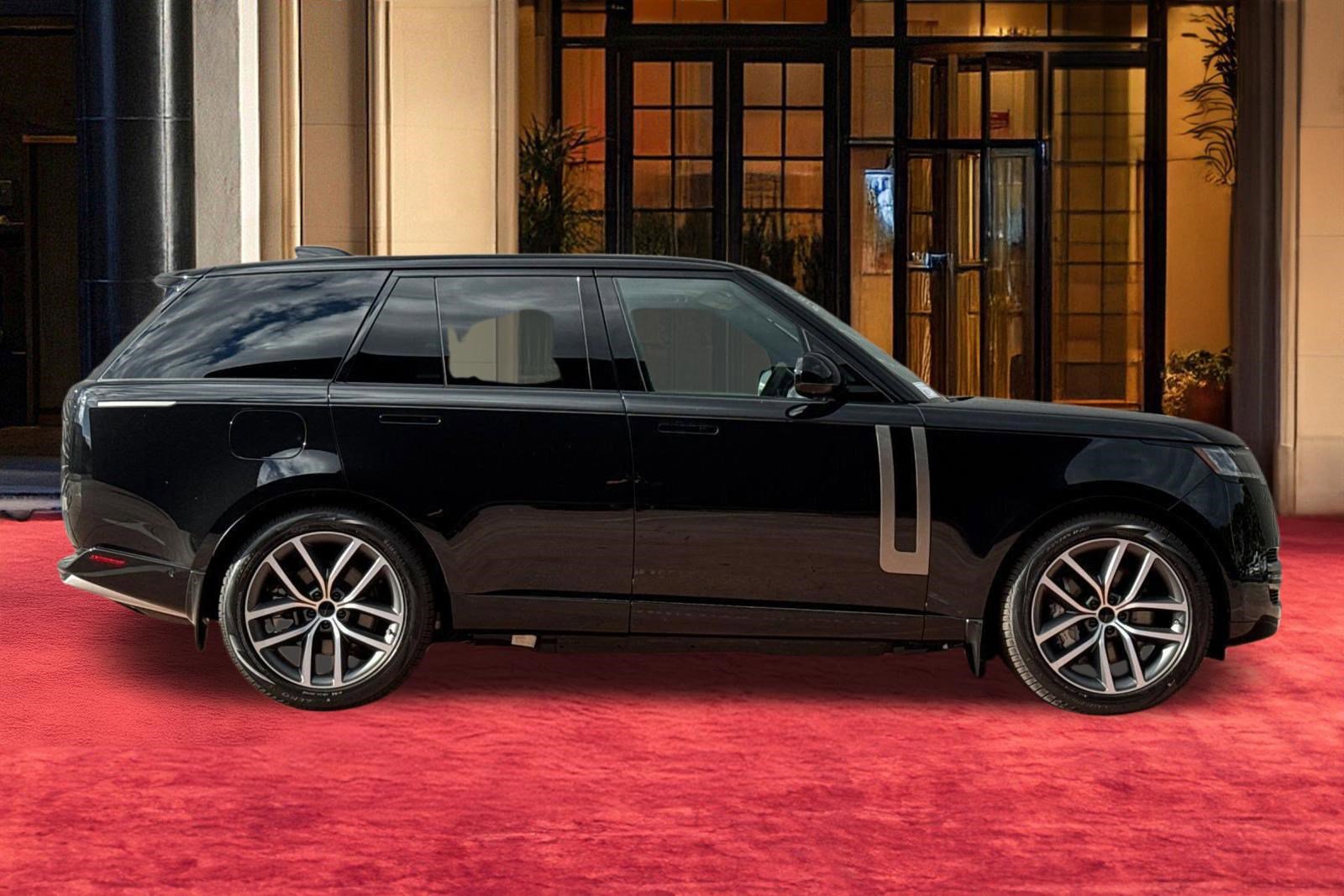 New 2026 Land Rover Range Rover SE AWD/4WD image 6