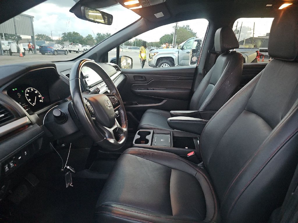 Used 2025 Honda Odyssey Sport-L image 3