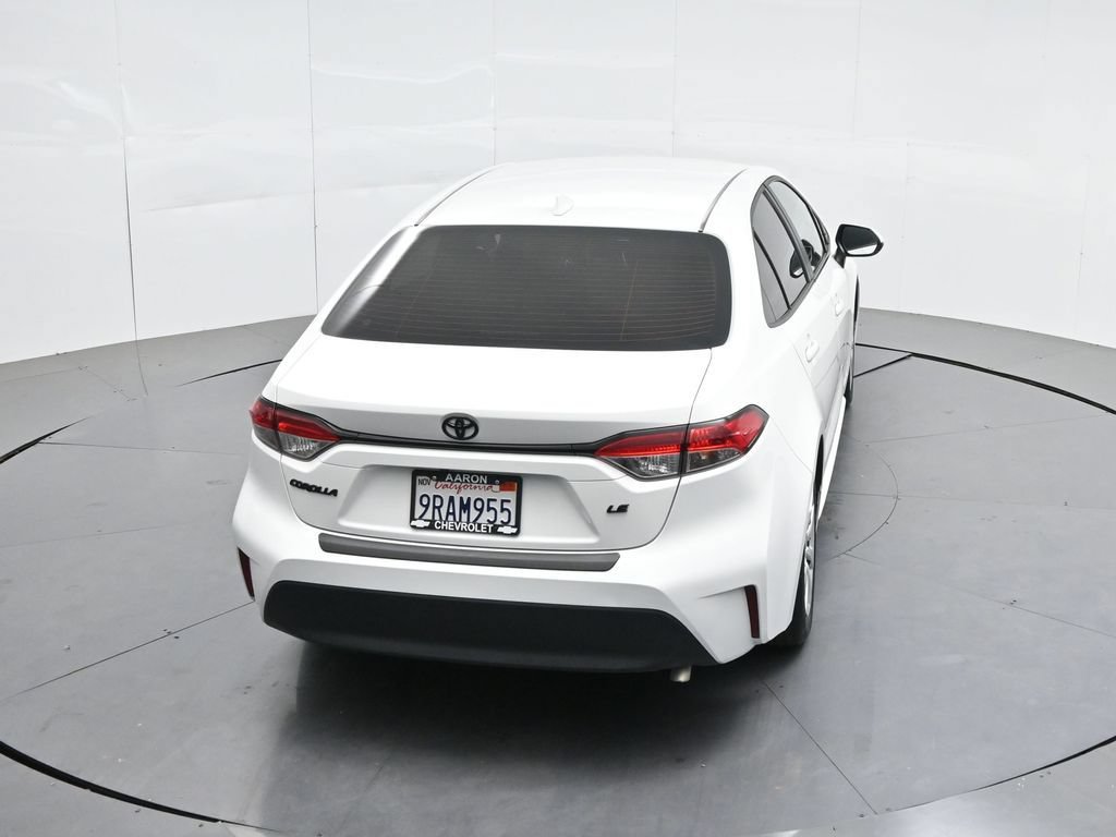 Used 2025 Toyota Corolla LE FWD image 57