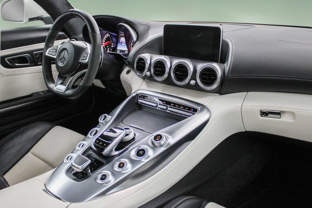 Used 2017 Mercedes-Benz AMG GT Coupe image 21