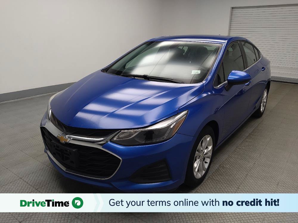 Used 2019 Chevrolet Cruze LT w/ Convenience Package FWD image 1
