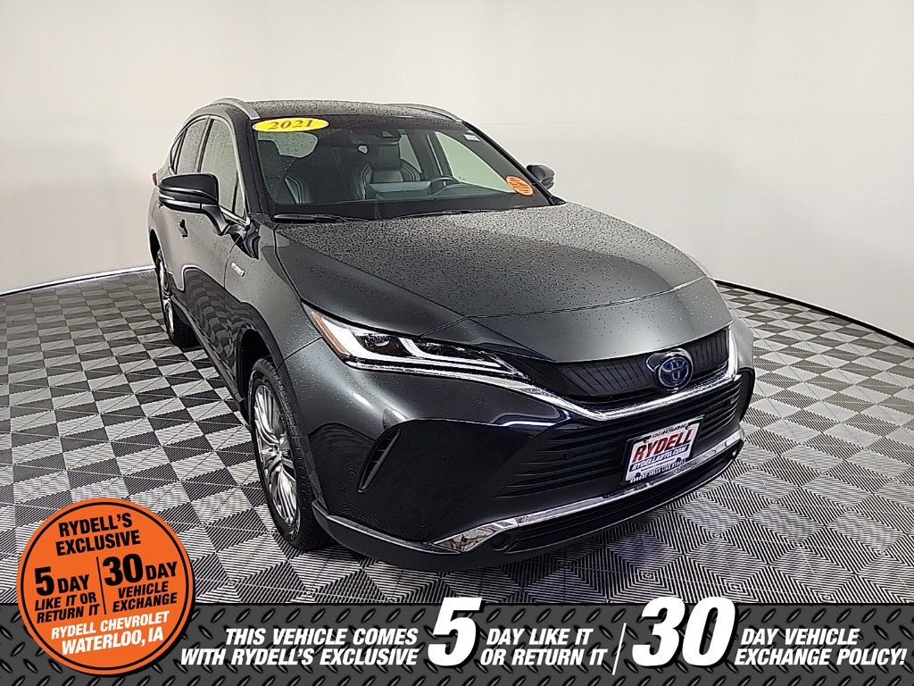 Used 2021 Toyota Venza XLE w/ Softex Package image 2