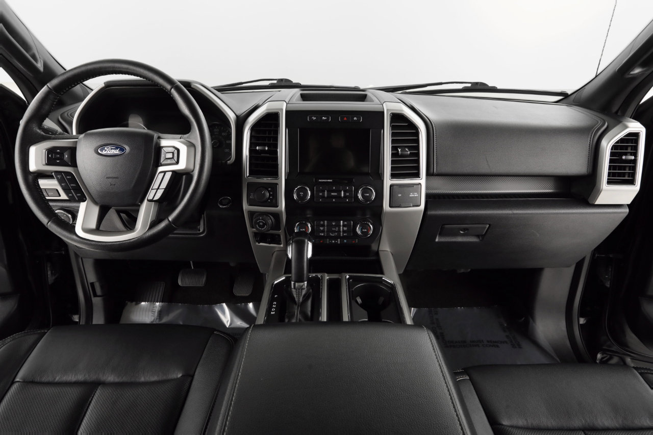 Used 2019 Ford F150 Lariat image 12