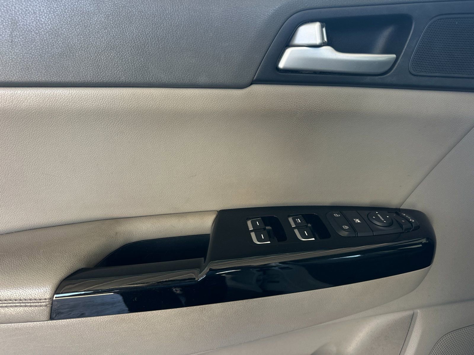 Used 2018 Kia Sportage EX w/ EX Premium Package AWD/4WD image 10