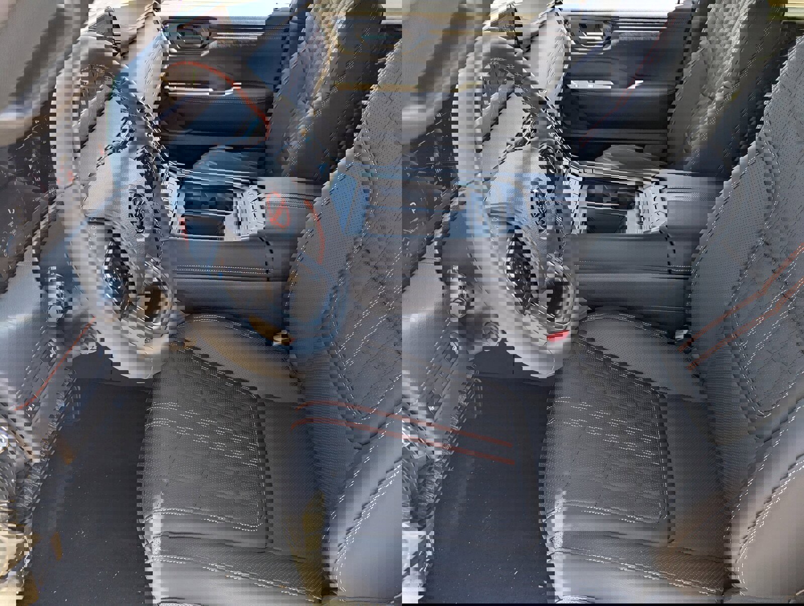 New 2025 Nissan Armada PRO-4X image 13