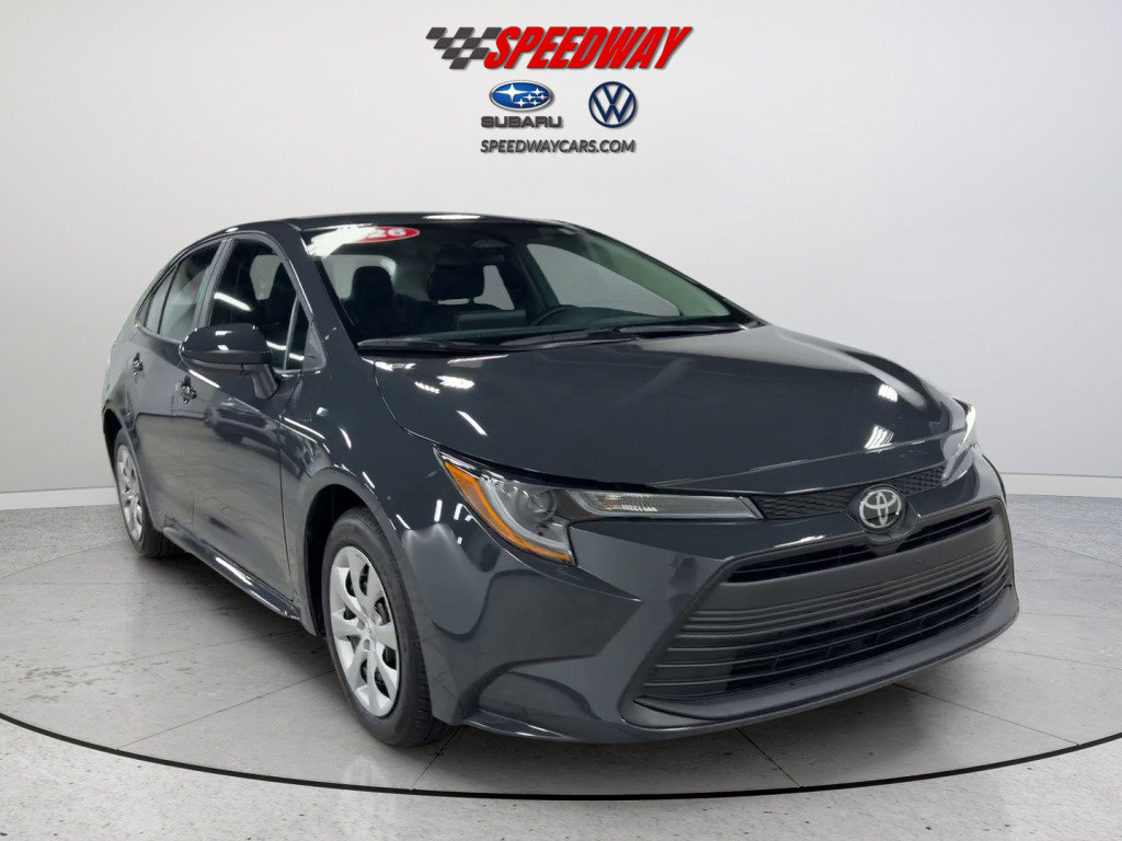 Used 2026 Toyota Corolla LE FWD image 2