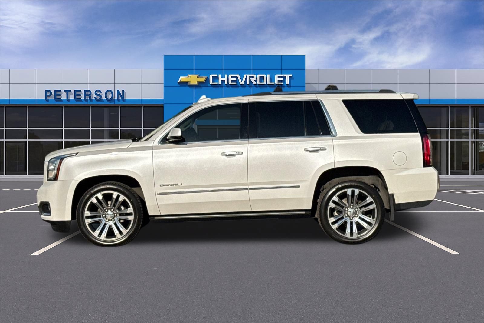 Certified 2018 GMC Yukon Denali w/ Denali Ultimate Package AWD/4WD image 7