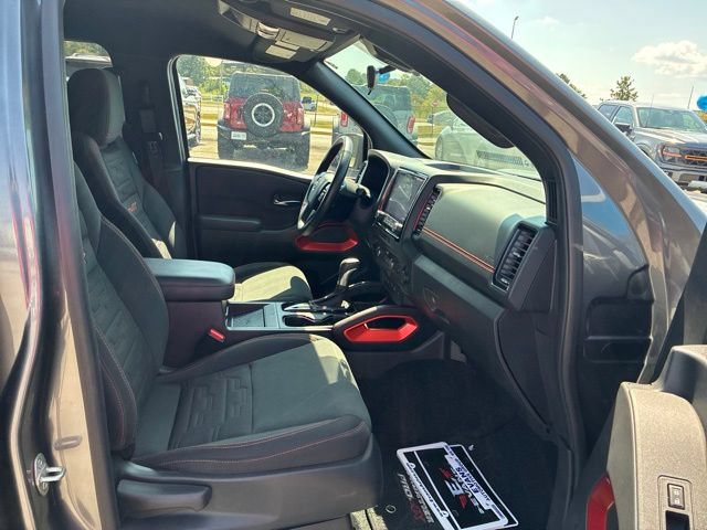 Used 2023 Nissan Frontier PRO-4X w/ Pro Convenience Package AWD/4WD image 57
