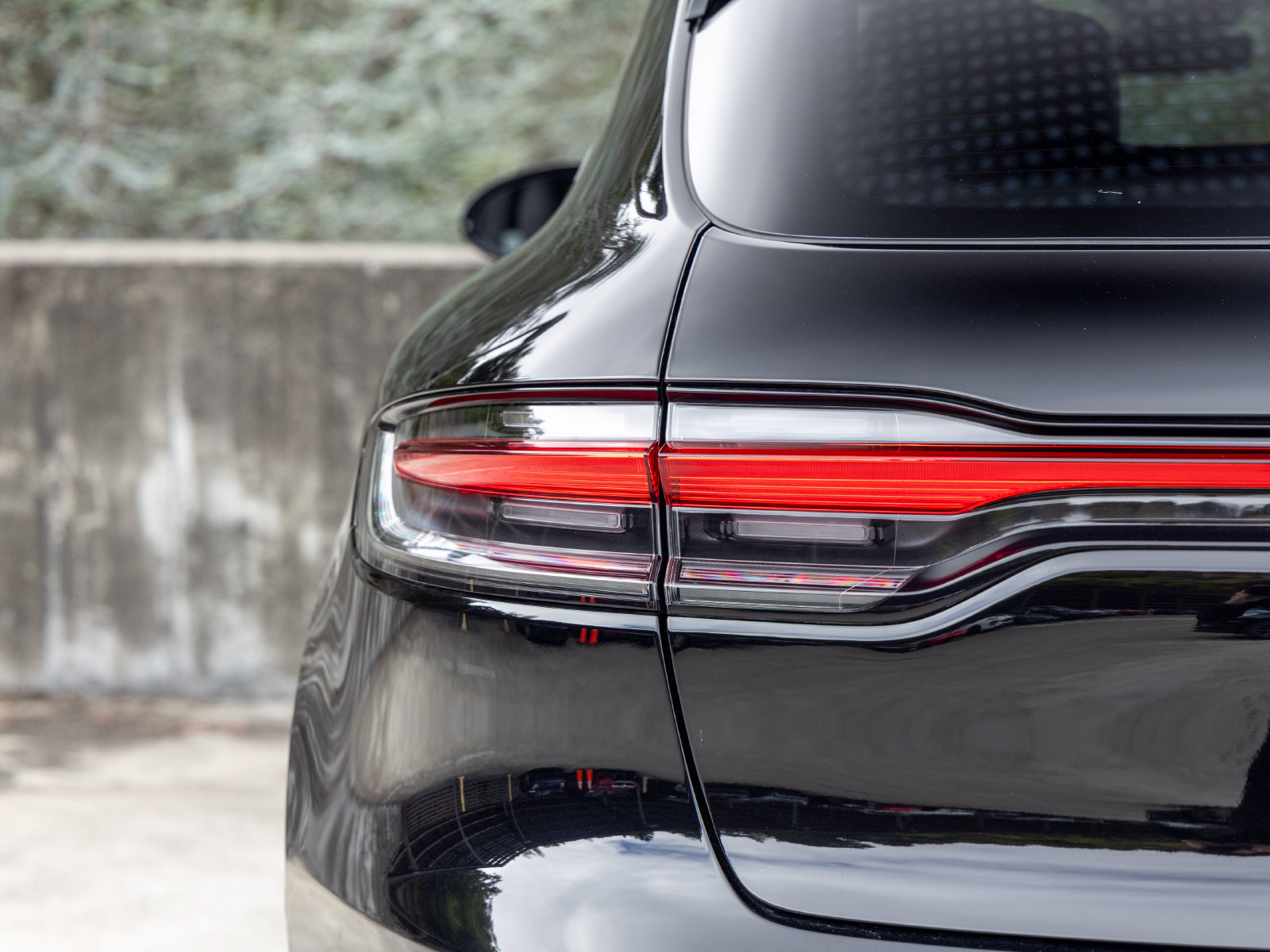 Used 2026 Porsche Macan AWD/4WD image 20