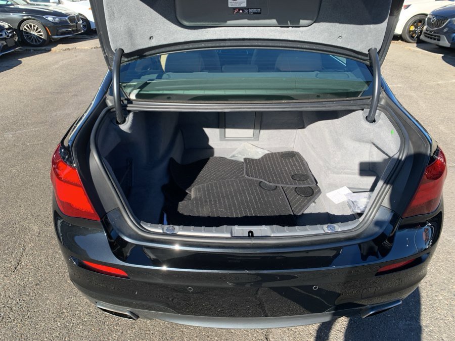 Used 2014 BMW 740i image 20