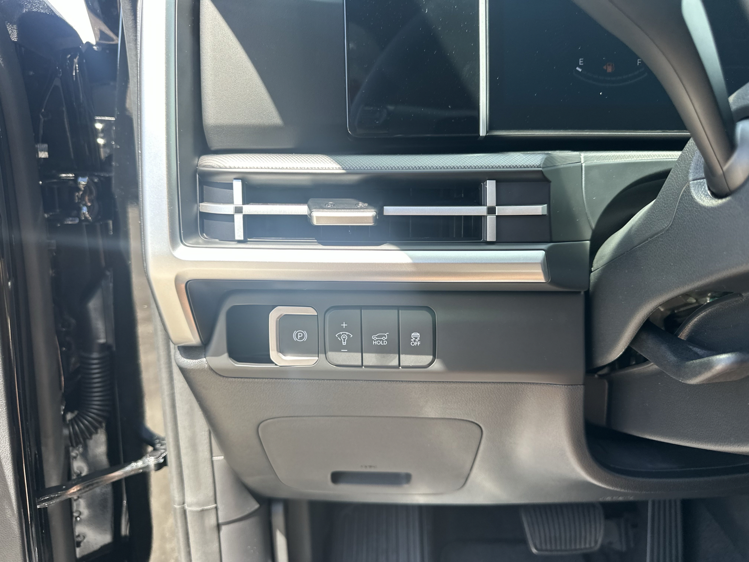 New 2027 Hyundai Santa Fe SEL FWD image 32
