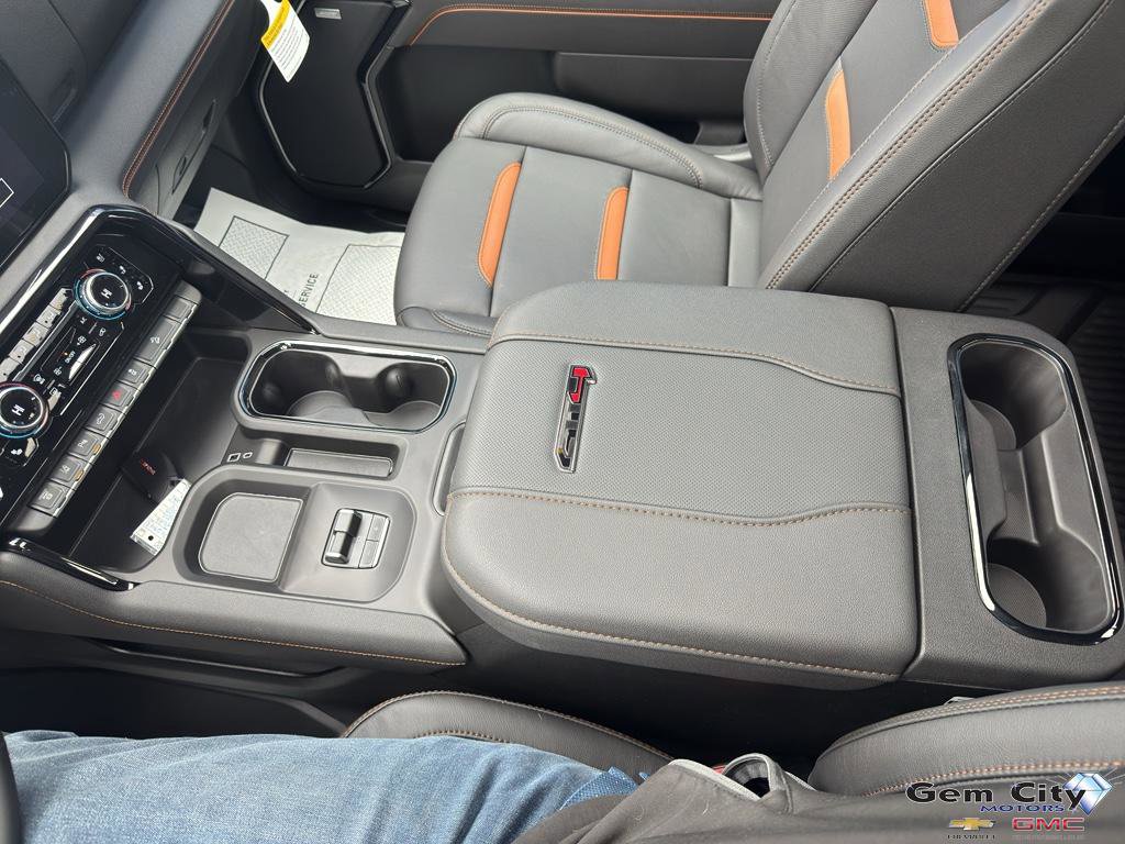 New 2026 GMC Sierra 3500 AT4 w/ AT4 Premium Plus Package image 21