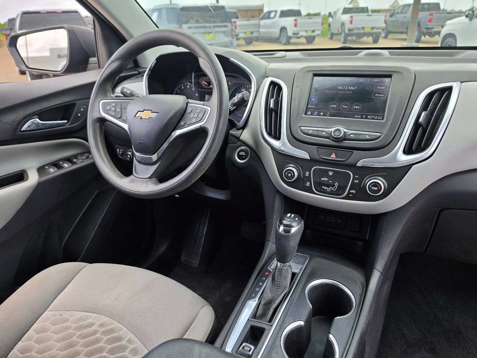 Used 2020 Chevrolet Equinox LS w/ LS Convenience Package FWD image 27