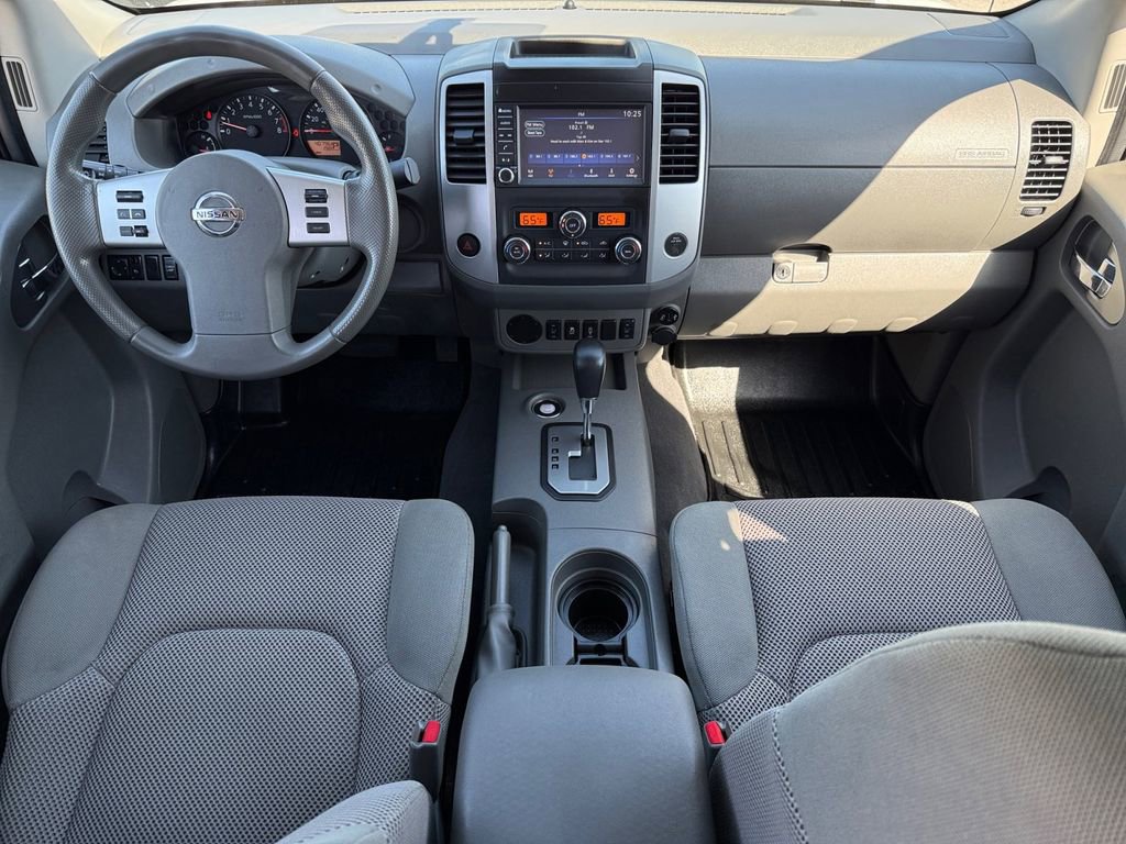 Used 2020 Nissan Frontier SV RWD image 12