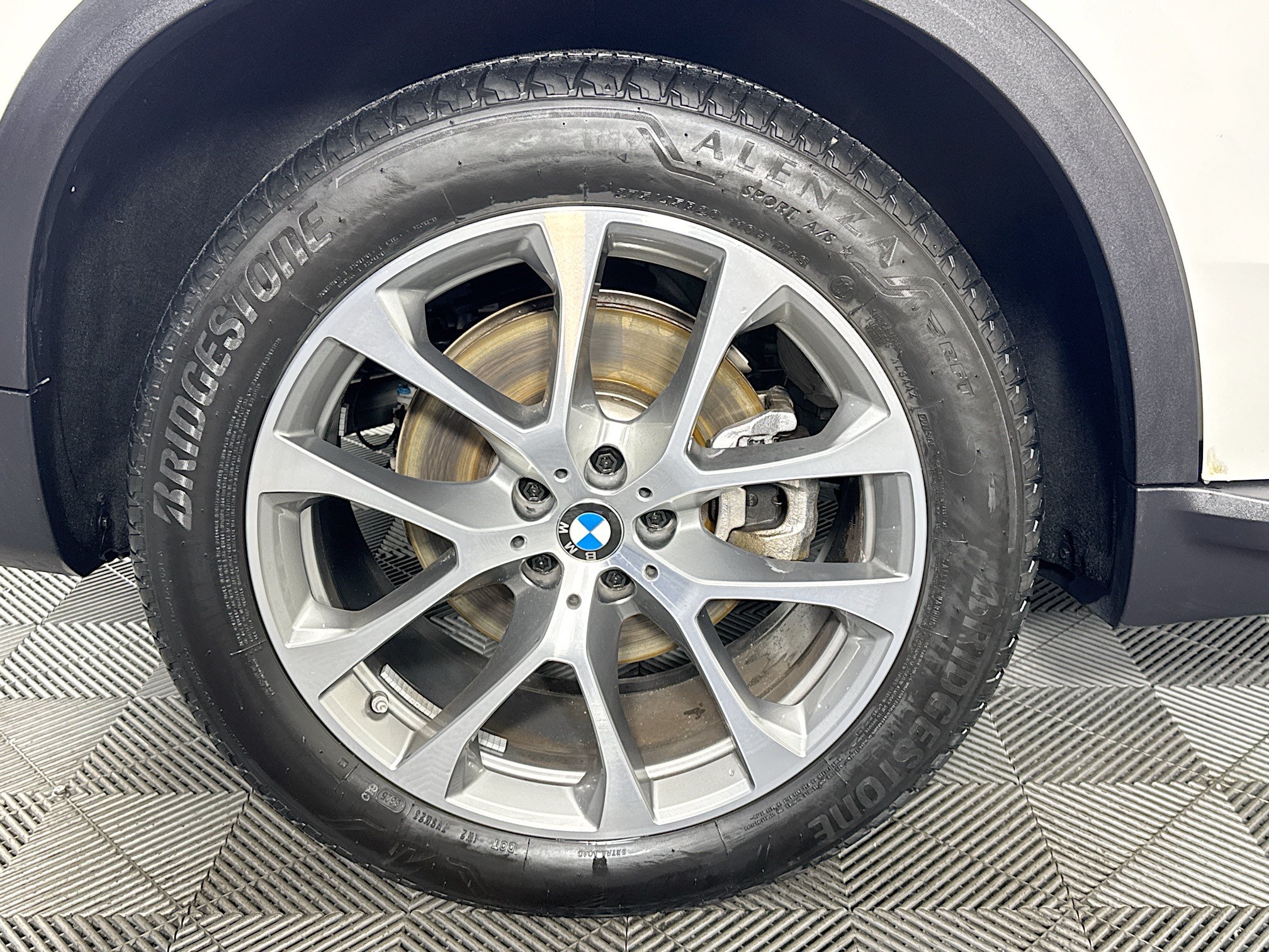 Used 2026 BMW X5 sDrive40i RWD image 31