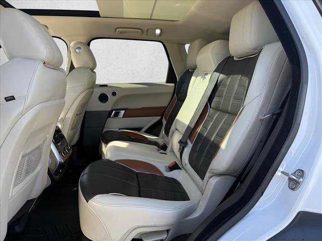 Used 2016 Land Rover Range Rover Sport Autobiography image 17