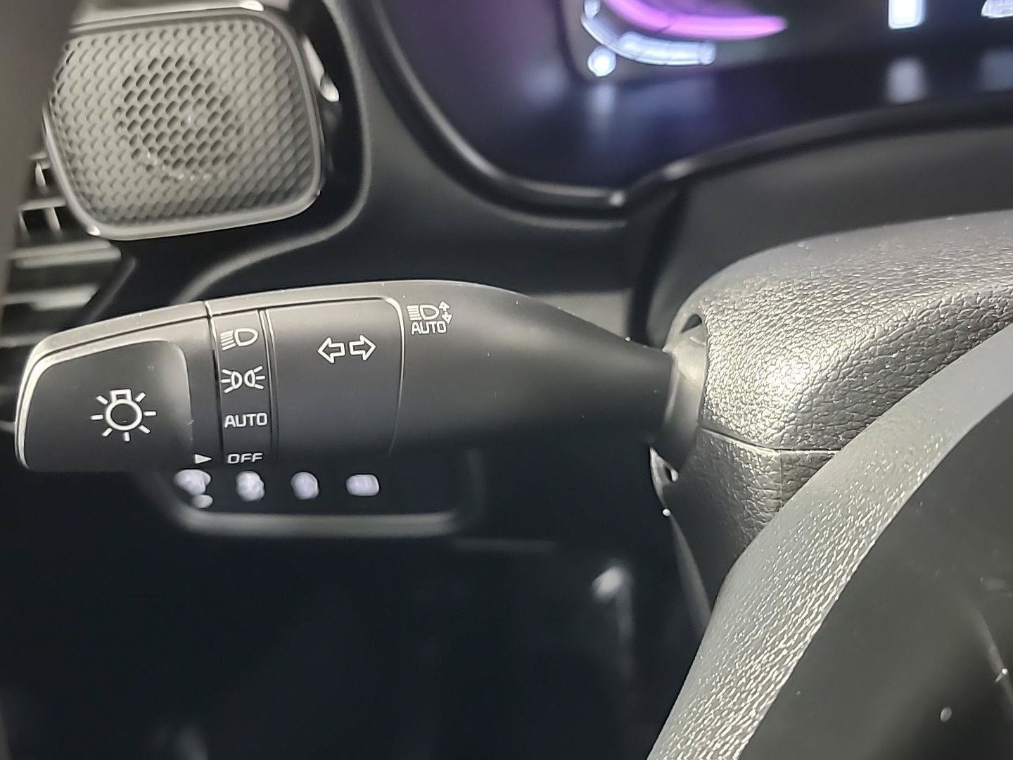 Certified 2024 Kia Soul S FWD image 28