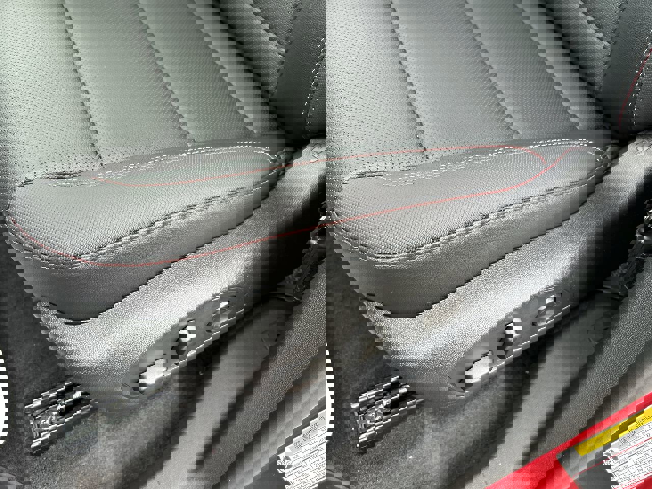 New 2026 Chevrolet Traverse Z71 w/ LPO, Floor Liner Package image 24