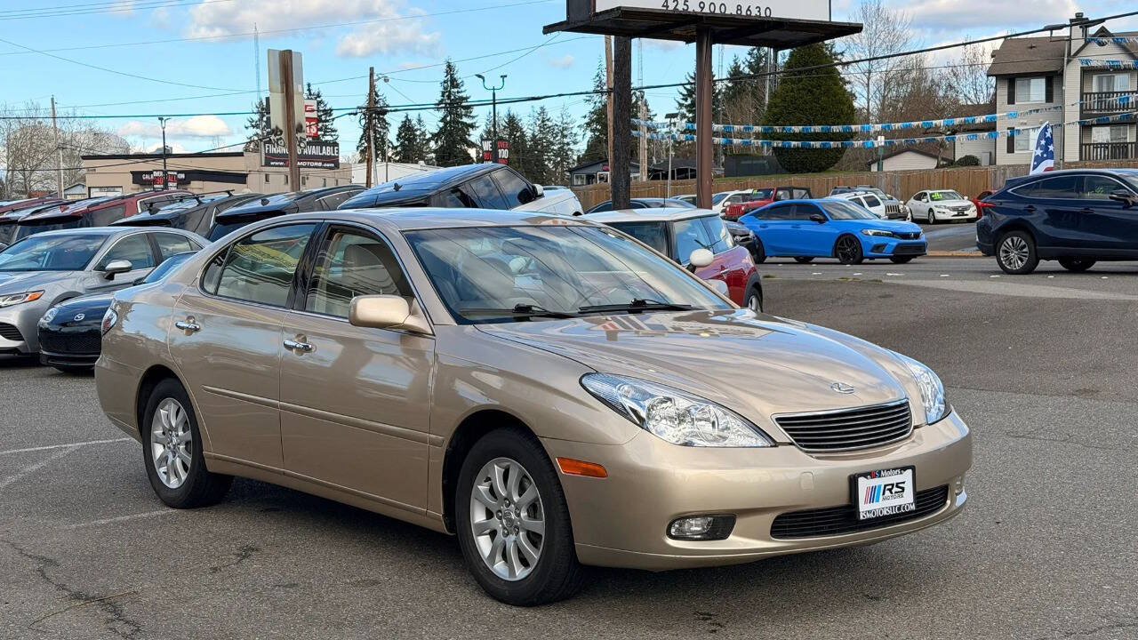 Used 2002 Lexus ES 330 w/ Premium Pkg FWD image 7