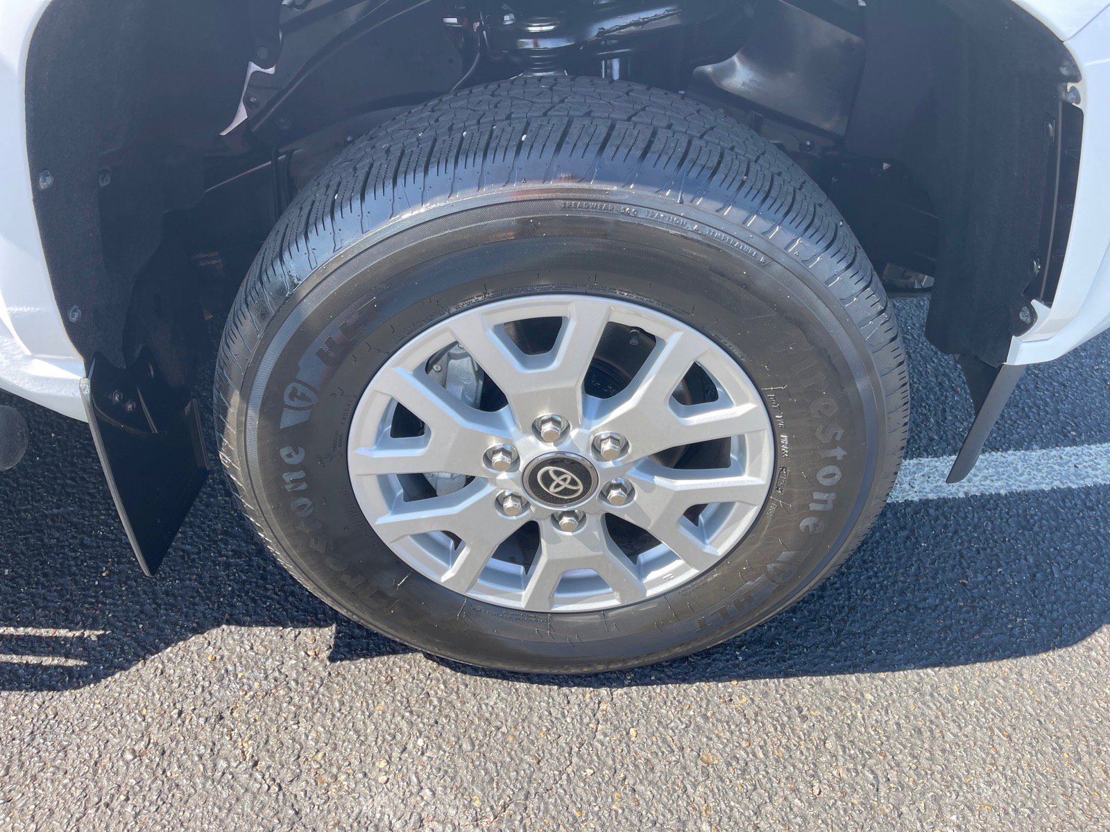 Used 2025 Toyota Tacoma SR5 RWD image 22