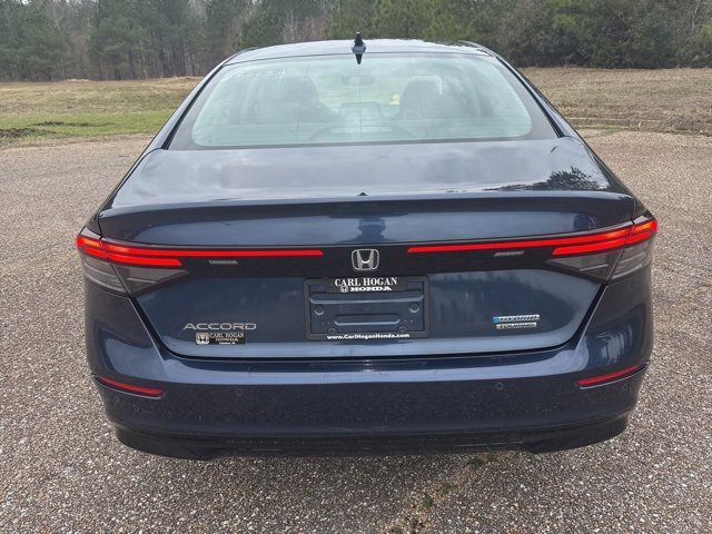 Used 2025 Honda Accord Touring image 8