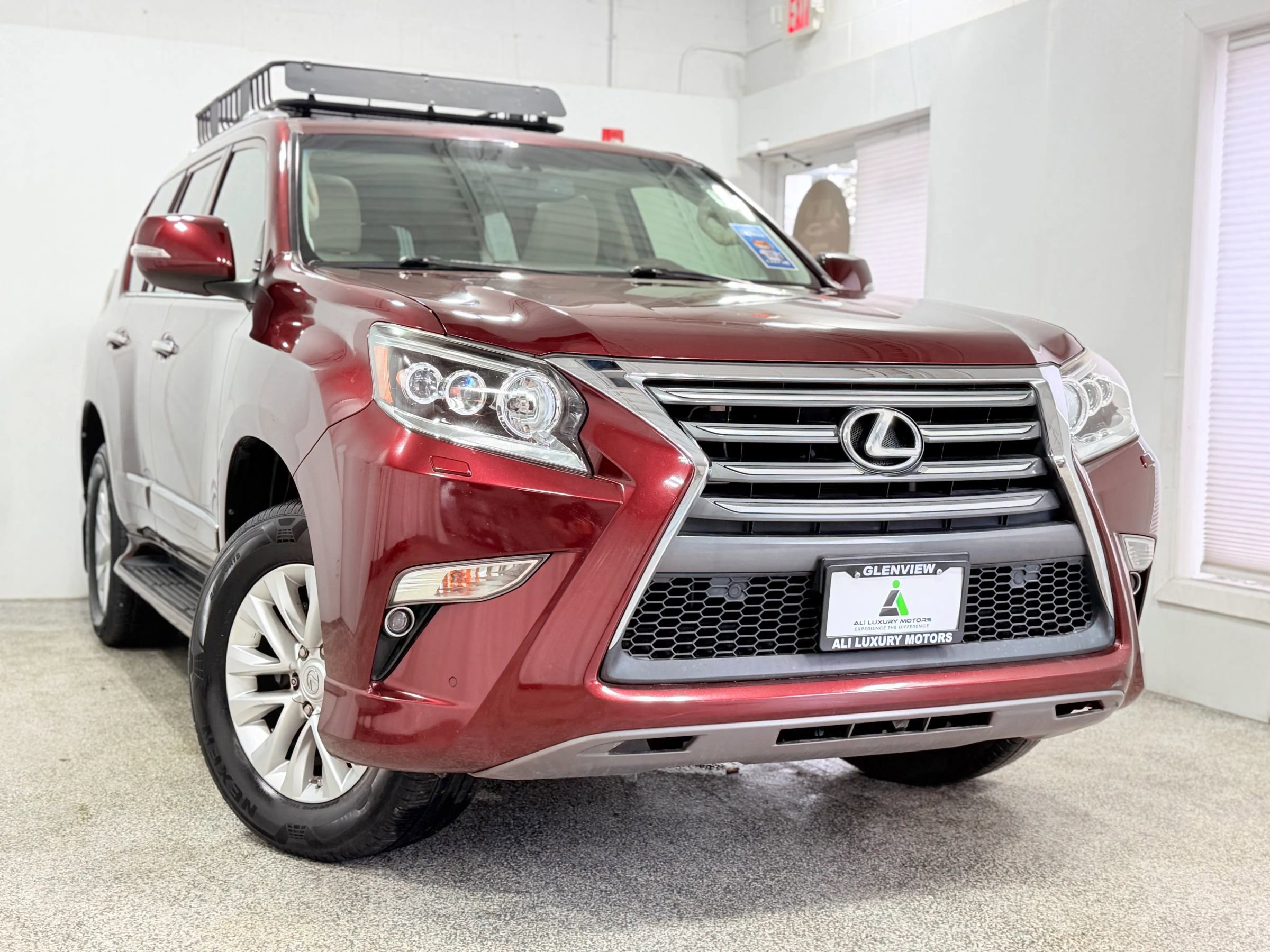Used 2017 Lexus GX 460 Premium w/ Premium Package AWD/4WD image 3