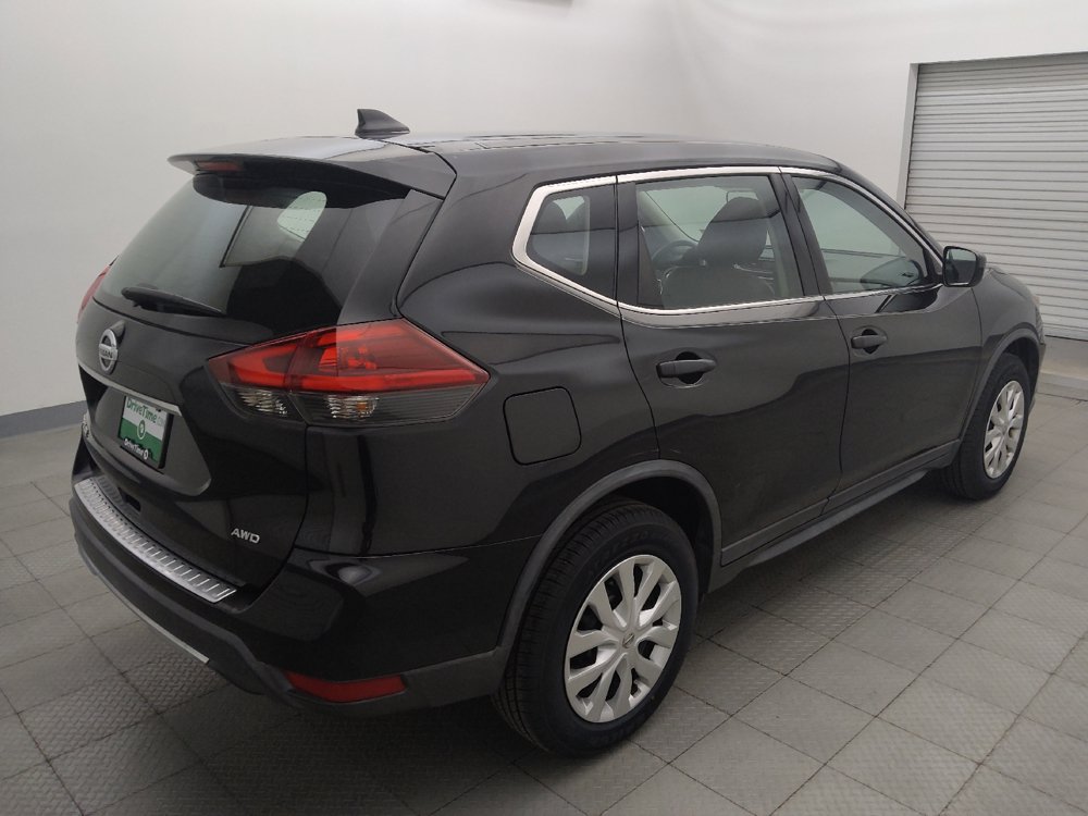 Used 2018 Nissan Rogue S AWD/4WD image 9