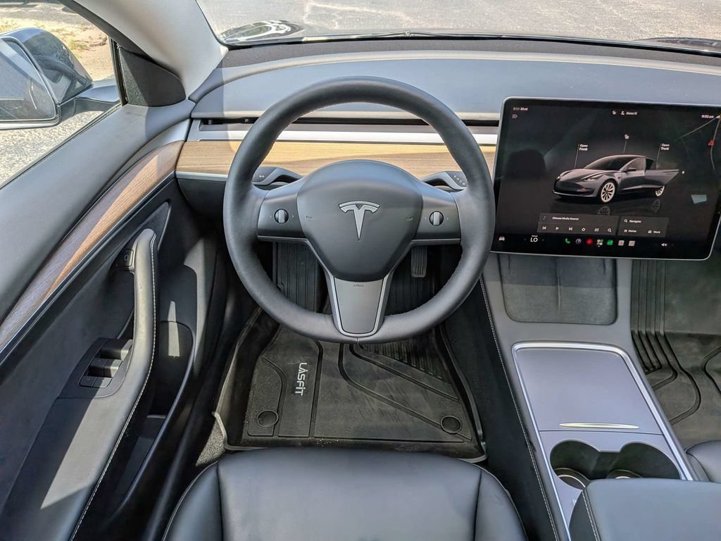 Used 2023 Tesla Model 3 Standard Range RWD image 14