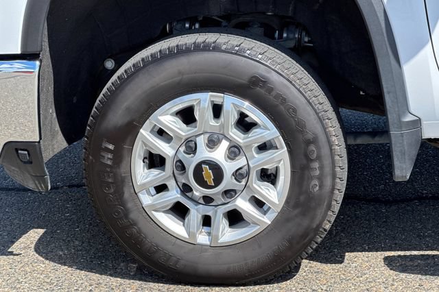 Used 2025 Chevrolet Silverado 2500 LT w/ Convenience Package AWD/4WD image 46
