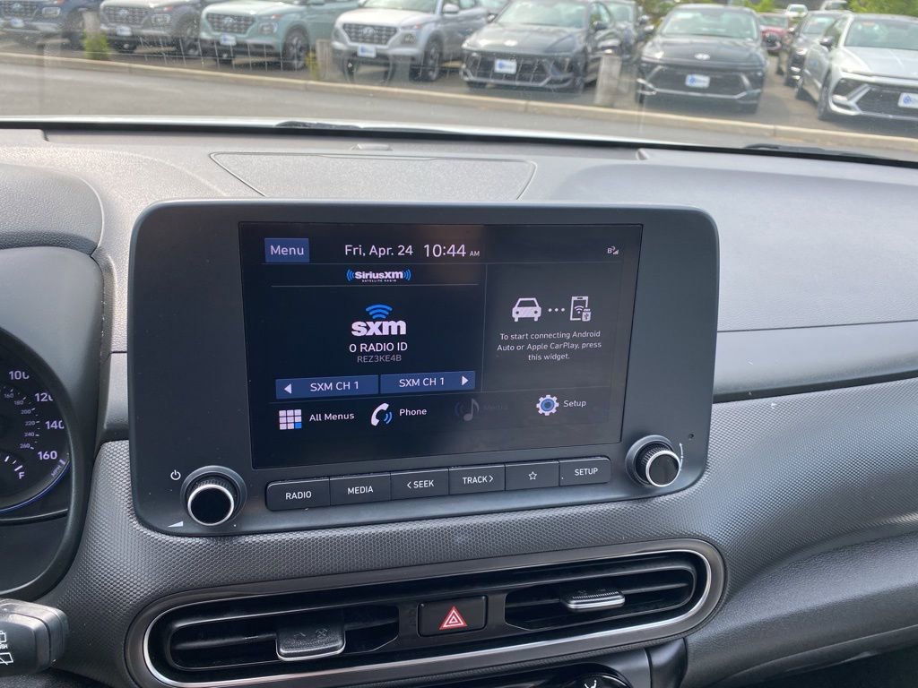 Certified 2023 Hyundai Kona SEL AWD/4WD image 17