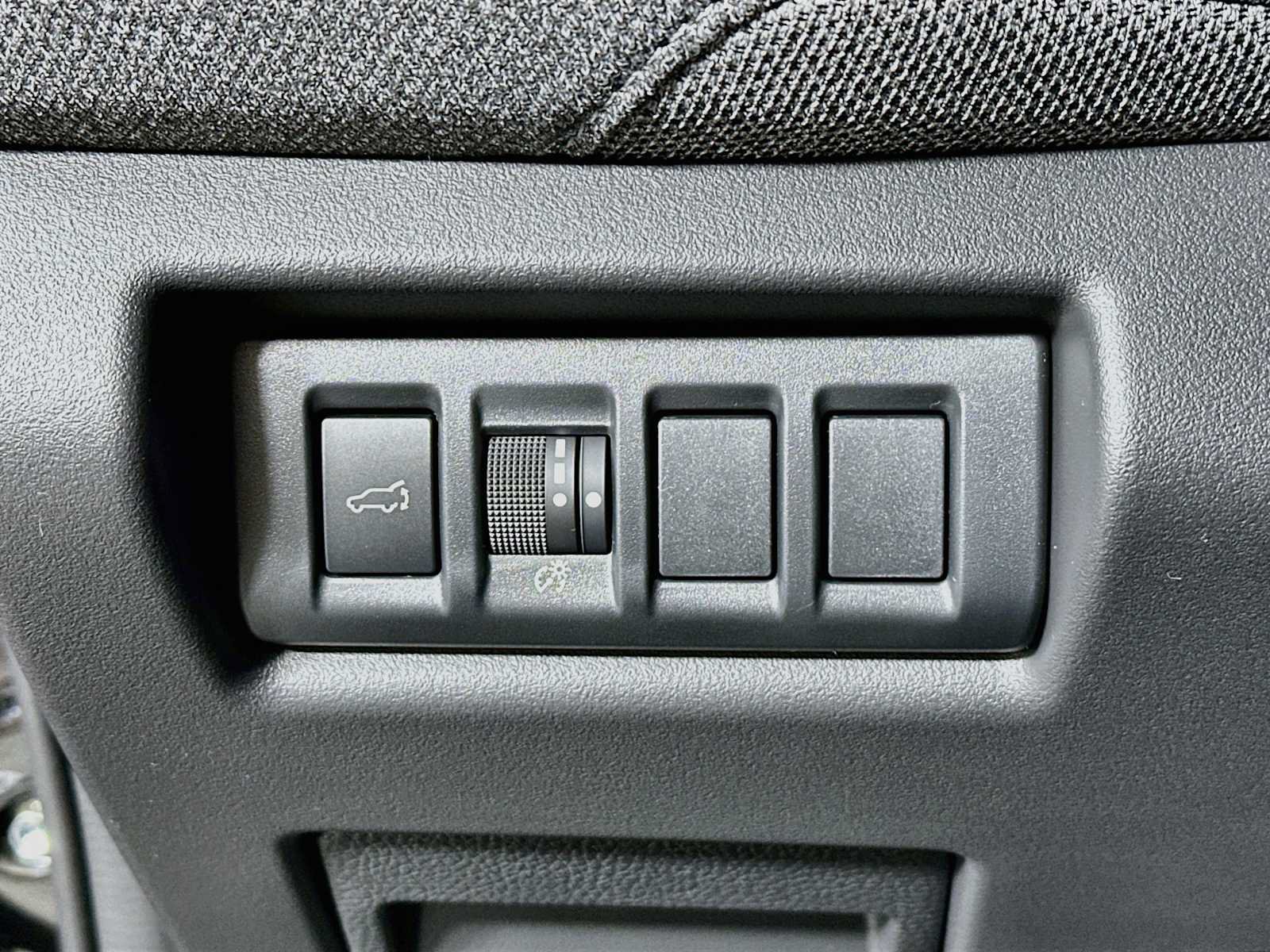 Certified 2026 Subaru Outback Premium AWD/4WD image 10