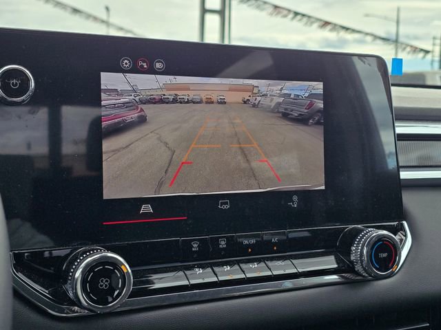 Used 2025 GMC Canyon Elevation image 28