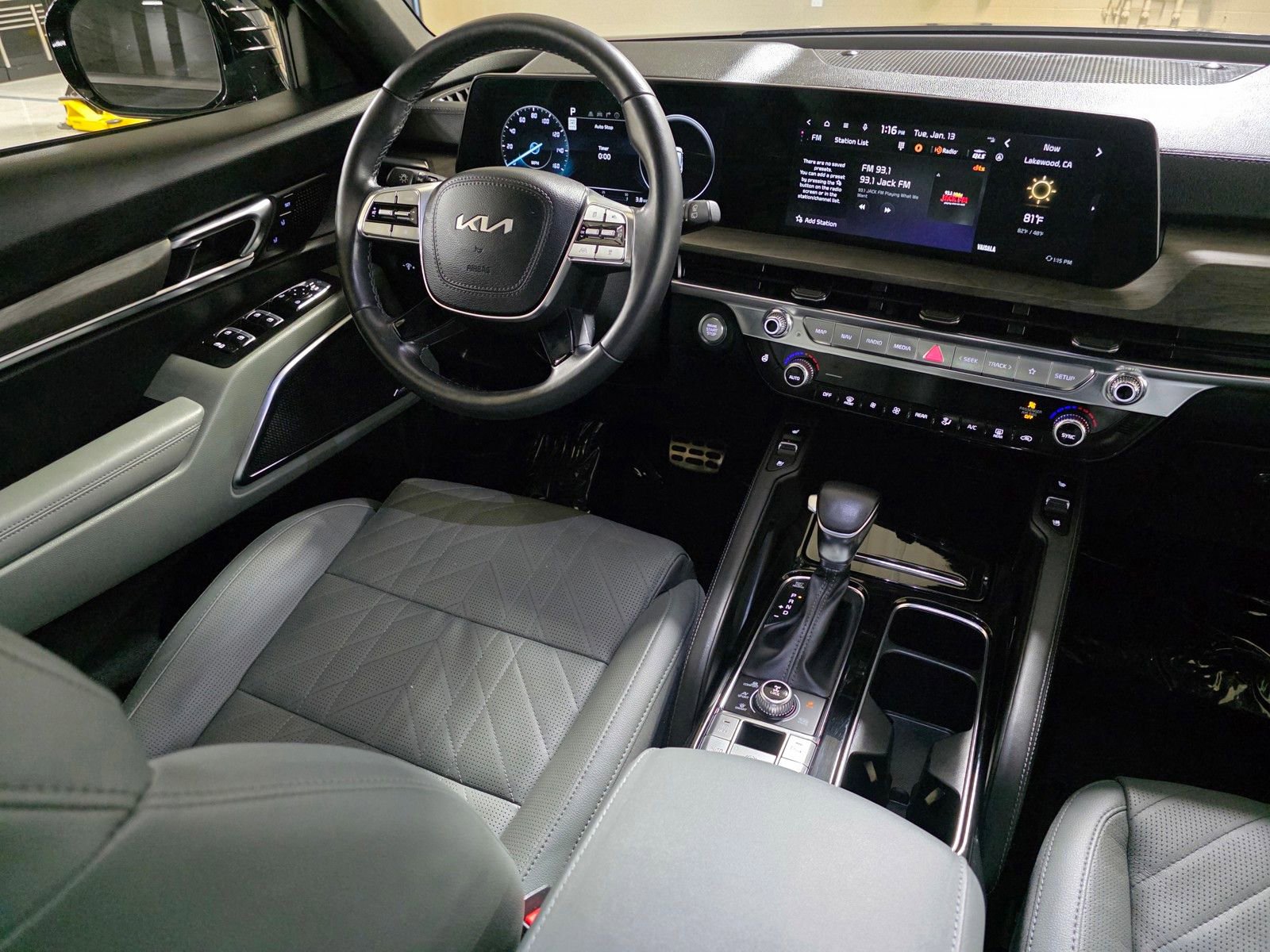 Used 2023 Kia Telluride SX X-Pro image 21